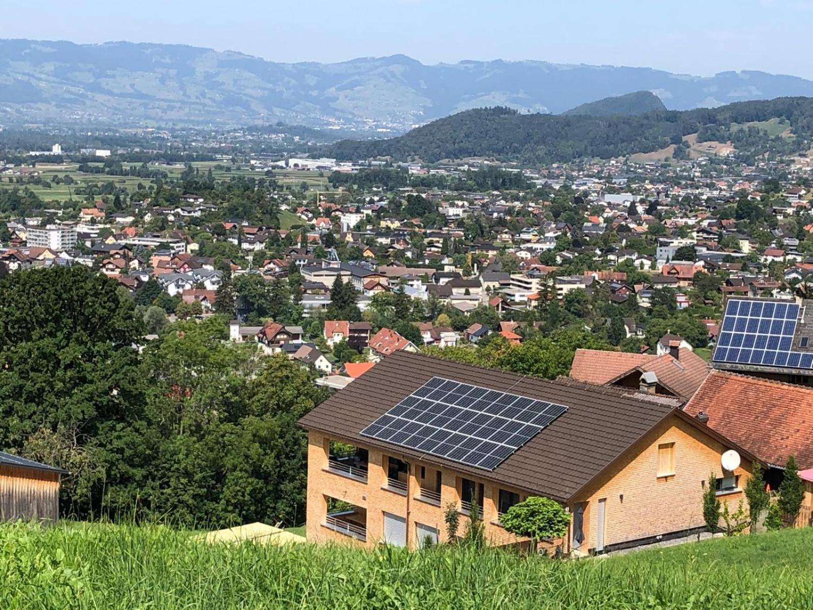 Nesensohn Ferienwohnungen Batschuns Bagian luar foto
